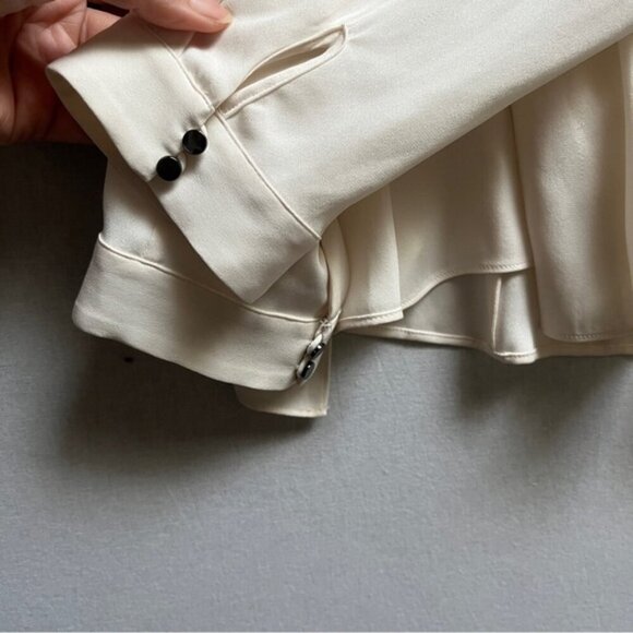 Halston Heritage Silk long sleeve v neck blouse Sz 10 - Picture 4 of 11